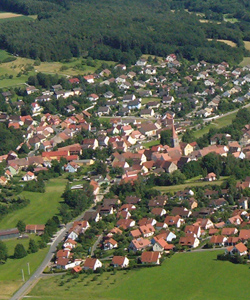 Luftbildaufnahme von Weihenzell Ortskern